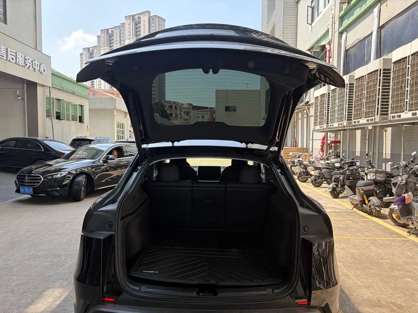 Tesla Model Y 2026 2026 Long Range Rear-Wheel Drive