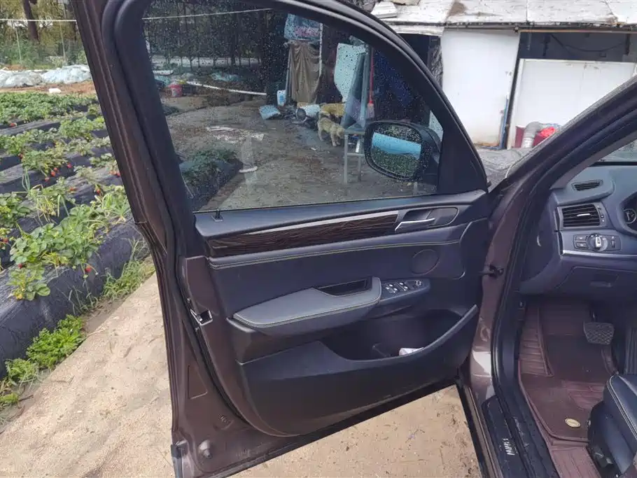 BMW X3 (Import) 2013 xDrive20i Luxury фото 7