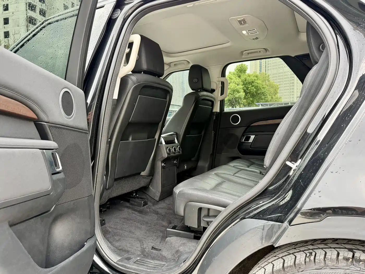 Land Rover Discovery 2020 3.0 SC V6 SE фото 13