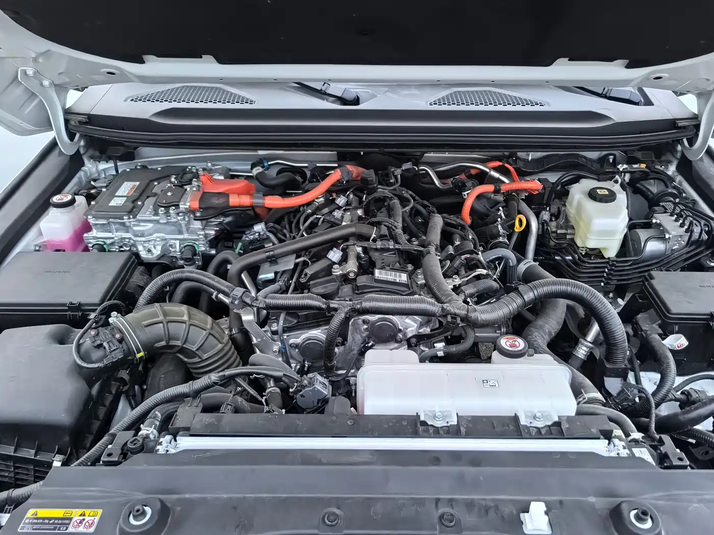 Toyota Prado 2025 2.4T Cross BX Edition 5-seater фото 24