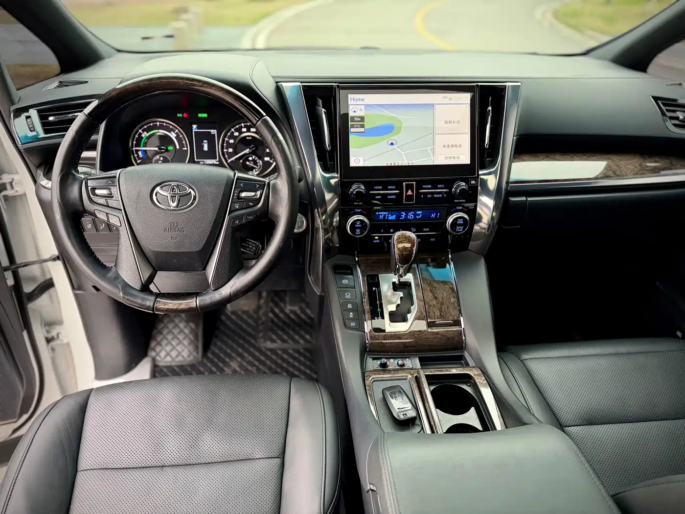 Toyota Vellfire 2021 Crown Hybrid 2.5L HV Supreme Edition фото 14