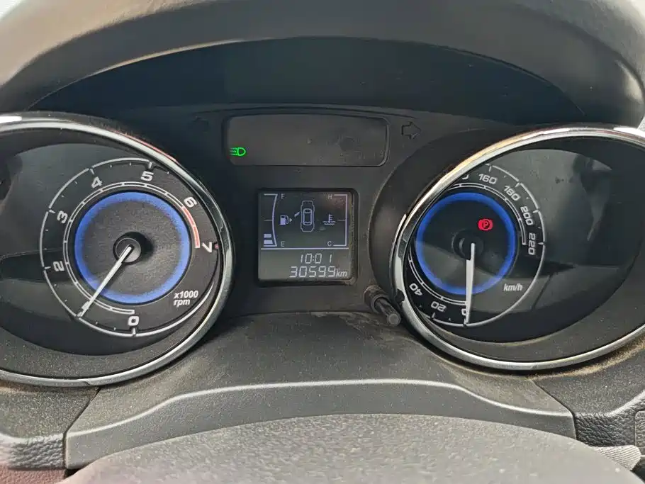Cowin Kaiyi E3 2018 2018 1.5L Manual Luxury