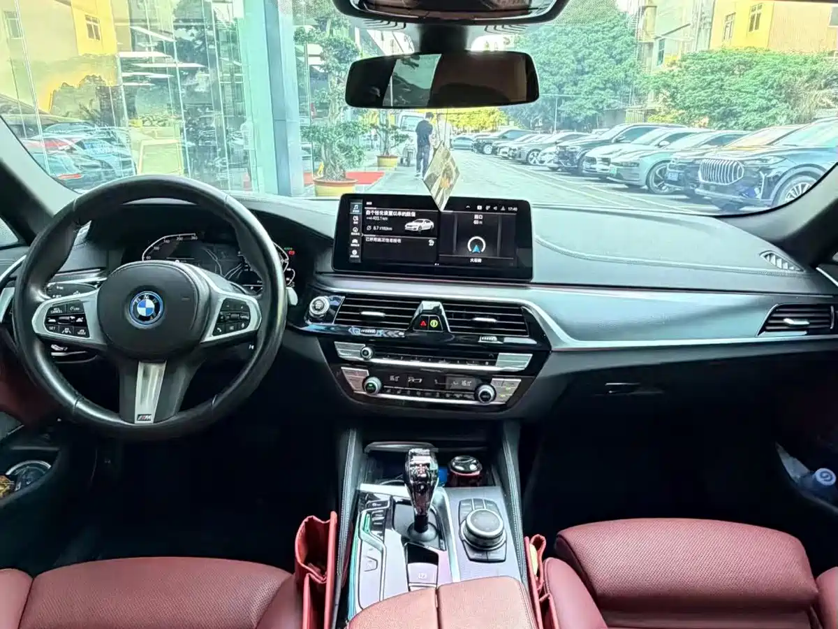 BMW 5 Series New Energy 2022 Facelift II 535Le Pioneer Edition M Sport Package фото 4