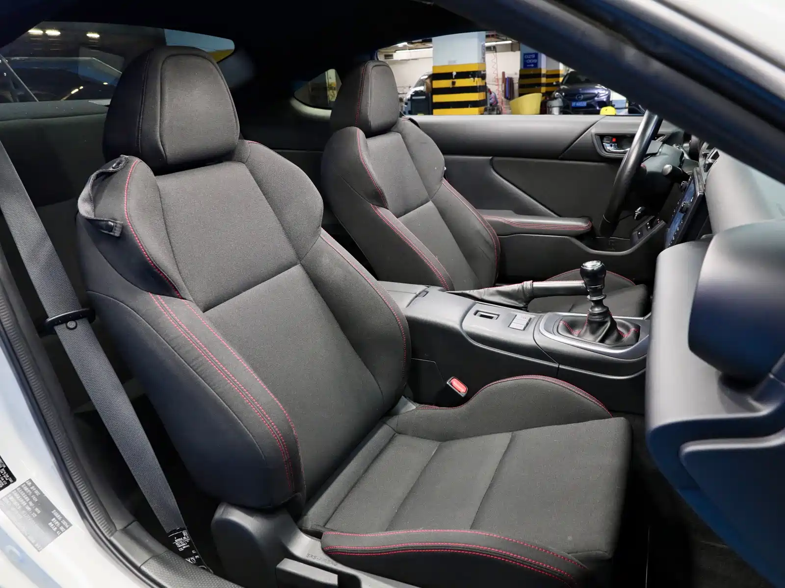 Photo 9 - Subaru BRZ