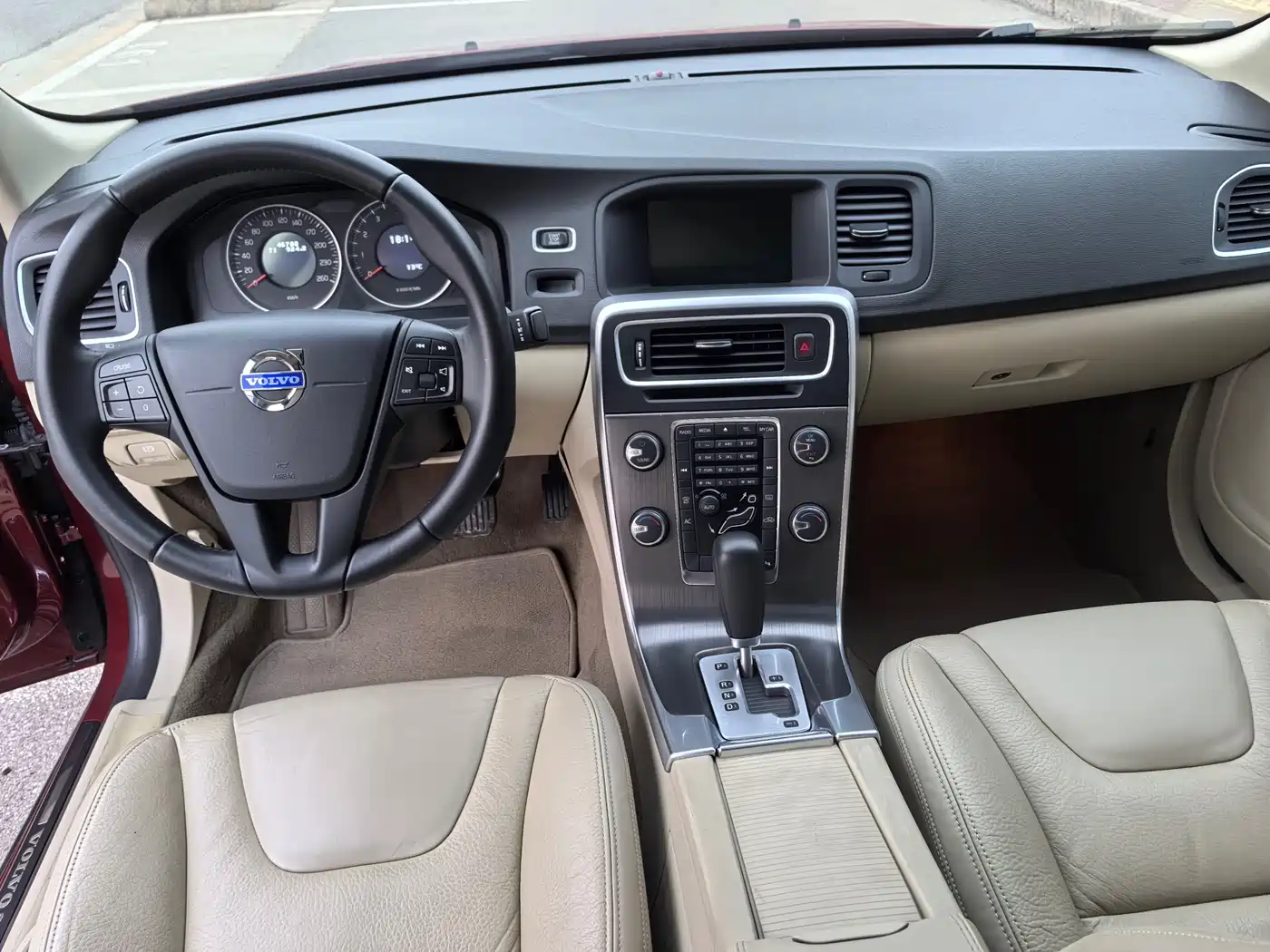 Volvo S60 (Import) 2011 2011 2.0T Comfort