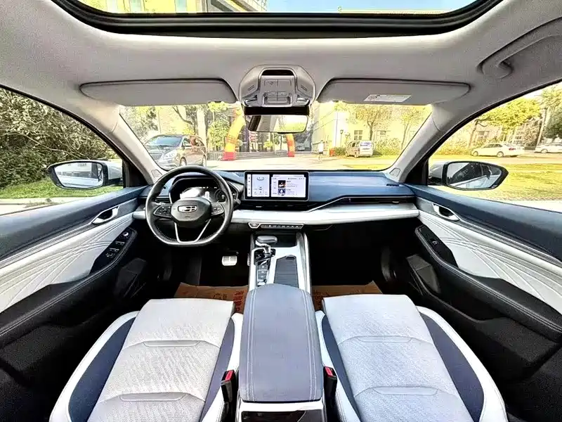 GEELY AUTOMOBILE XINGRUI