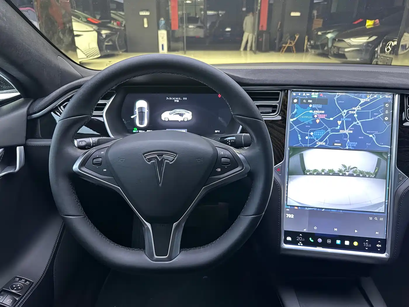 TESLA MODEL S