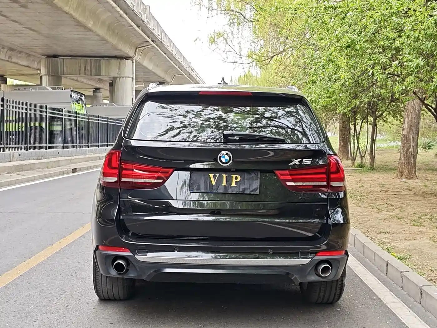 BMW X5 (Import) 2017 xDrive28i фото 8