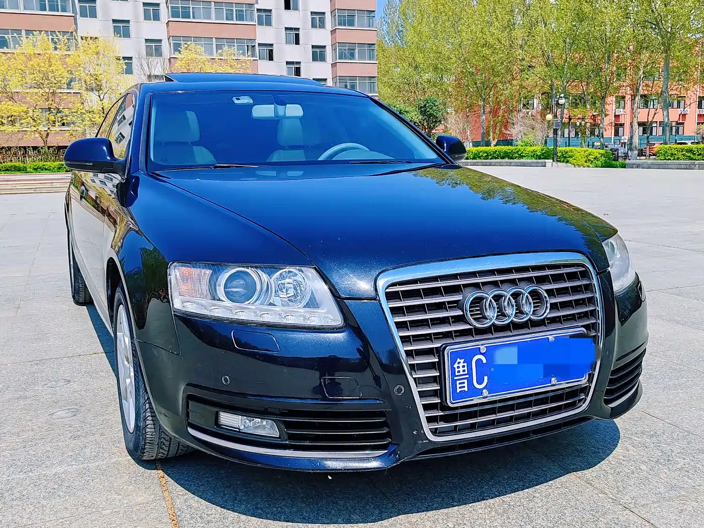 Audi A6L 2010 2.0 TFSI Automatic Standard фото 3