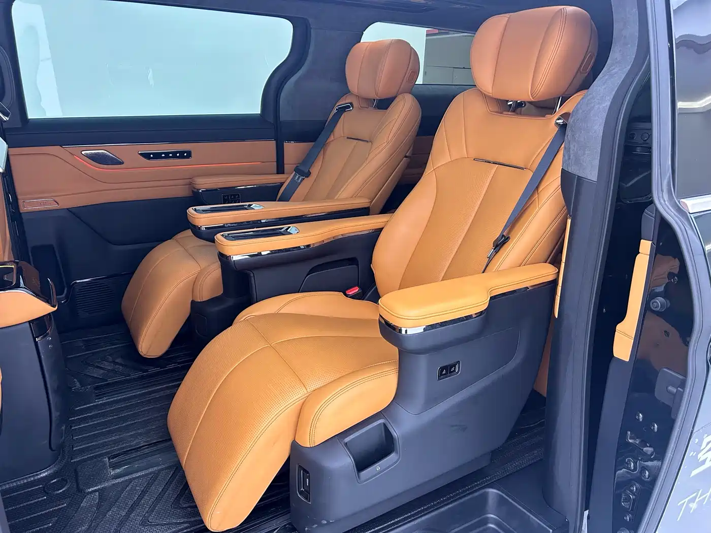 GEELY GALAXY WING TRUE L380