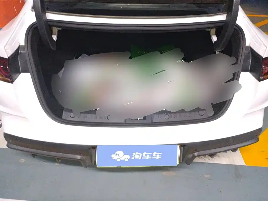 BYD Qin L 2024 DM-i 80KM Superior фото 4