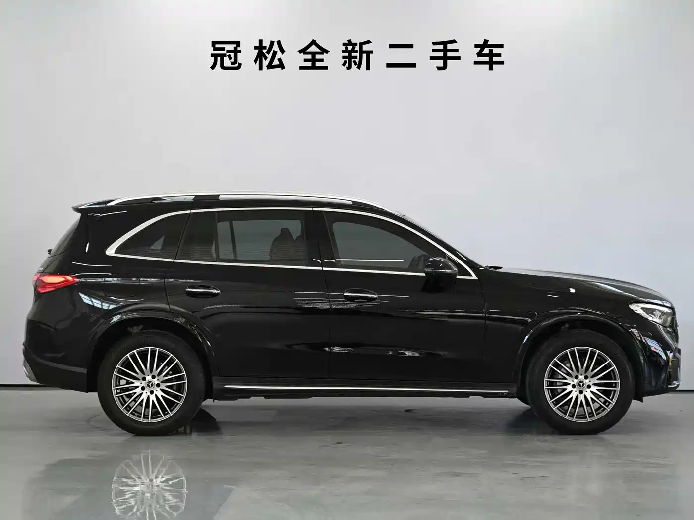 Mercedes-Benz GLC 2023 Facelift GLC 300 L 4MATIC Sport 5-Seater фото 3