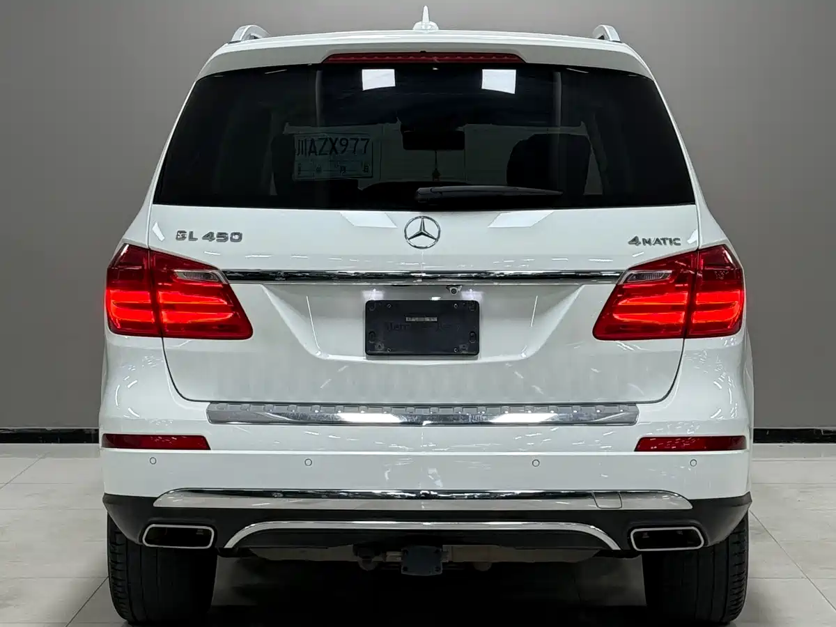 Mercedes-Benz GL-Class 2015 GL 400 4MATIC Sport фото 4