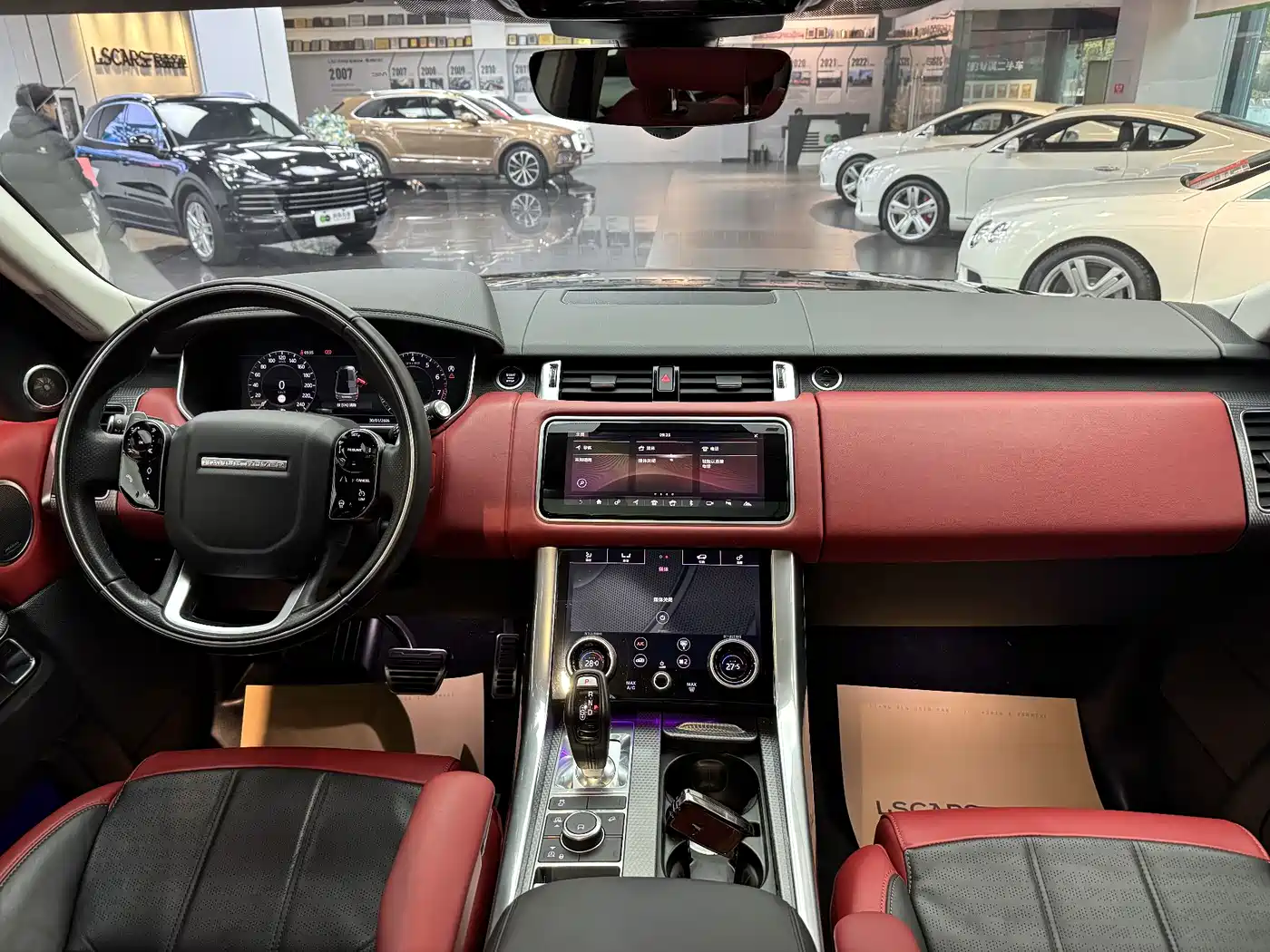 Land Rover Range Rover Sport 2021 3.0 L6 Gloss Black Edition фото 8
