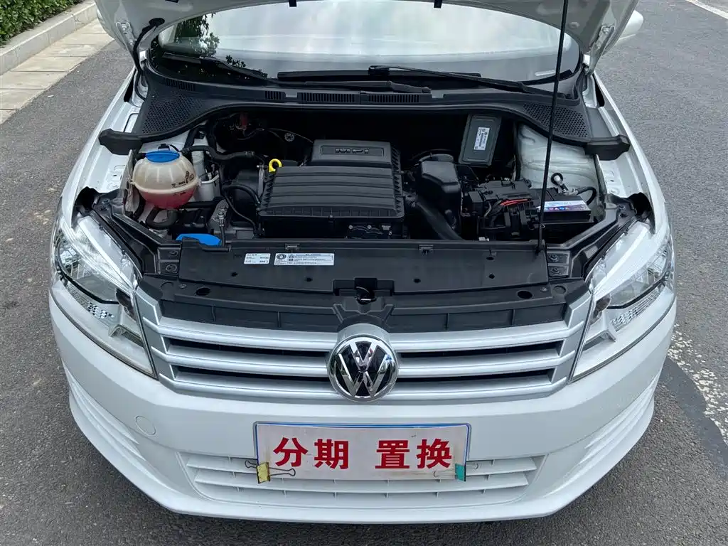 Volkswagen Santana 2013 1.4L Manual Trend Edition фото 17