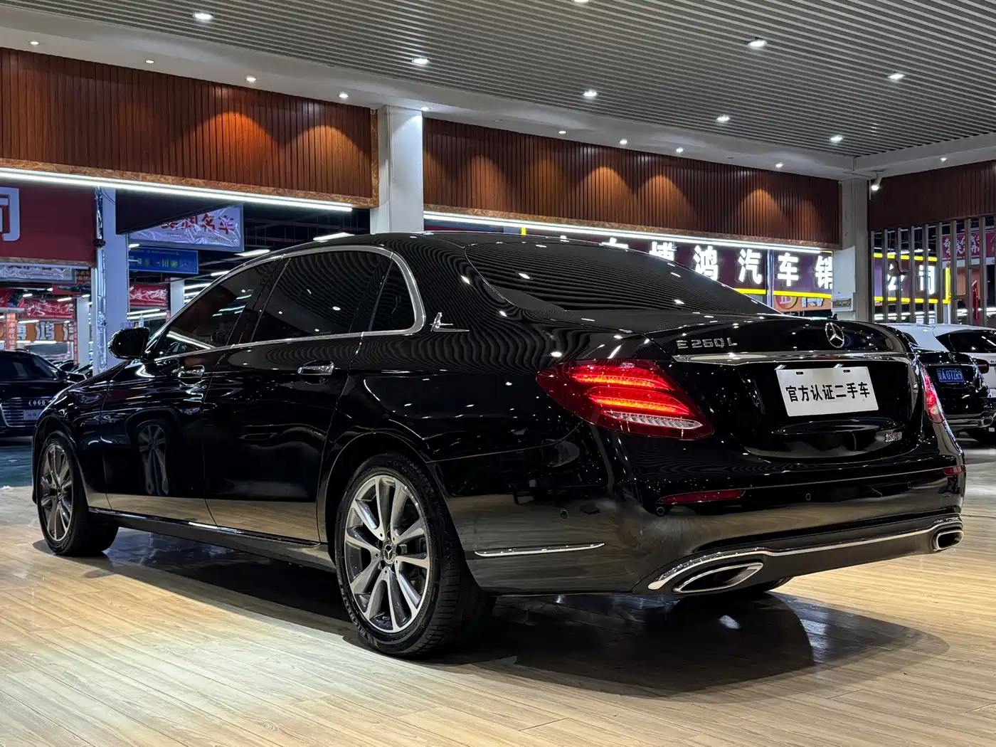 Mercedes-Benz E-Class 2019 E 260 L фото 12