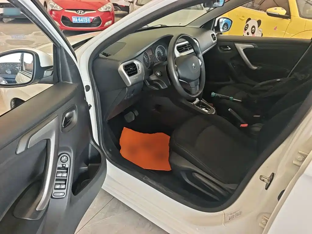 Peugeot 301 2014 2014 1.6L Automatic Luxury Edition