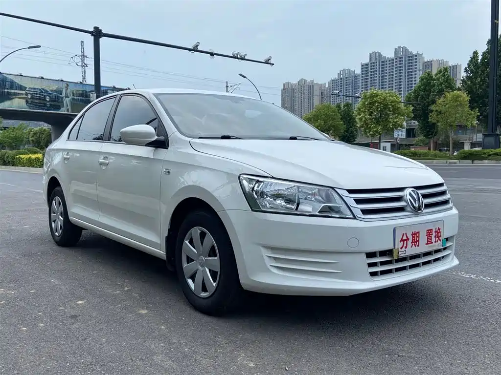 Volkswagen Santana 2013 1.4L Manual Trend Edition фото 3