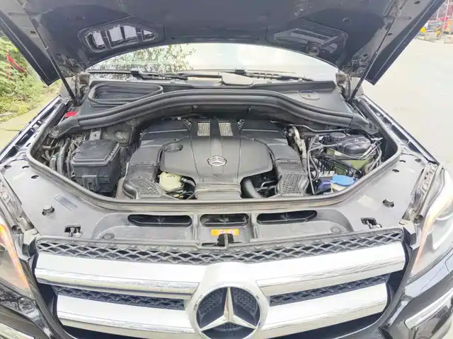 Mercedes-Benz GL-Class 2014 GL 400 4MATIC Dynamic — фото 3