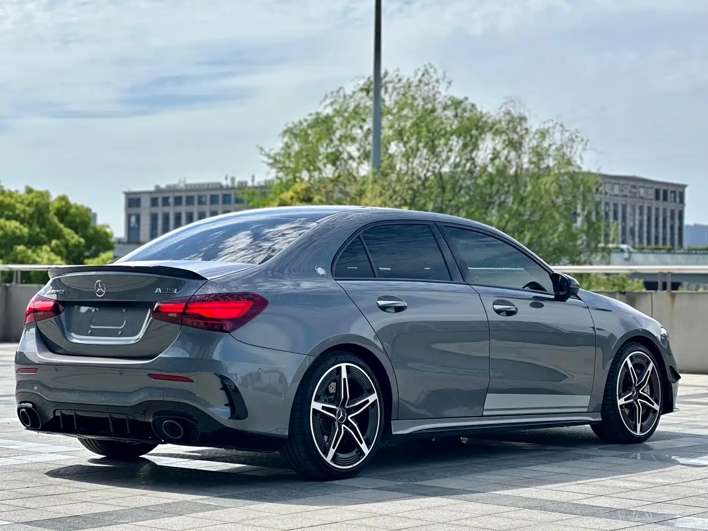 MERCEDES-BENZ A CLASS AMG