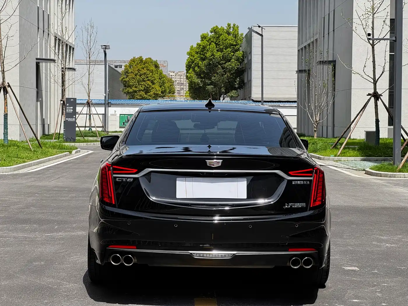 CADILLAC CT6