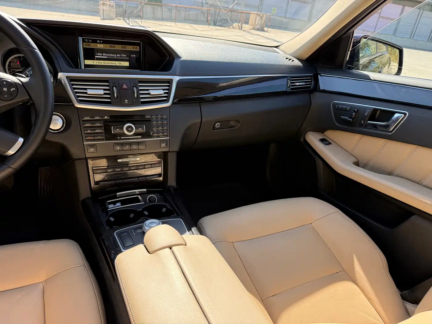 Mercedes-Benz E-Class 2010 E 300 L Fashion фото 11
