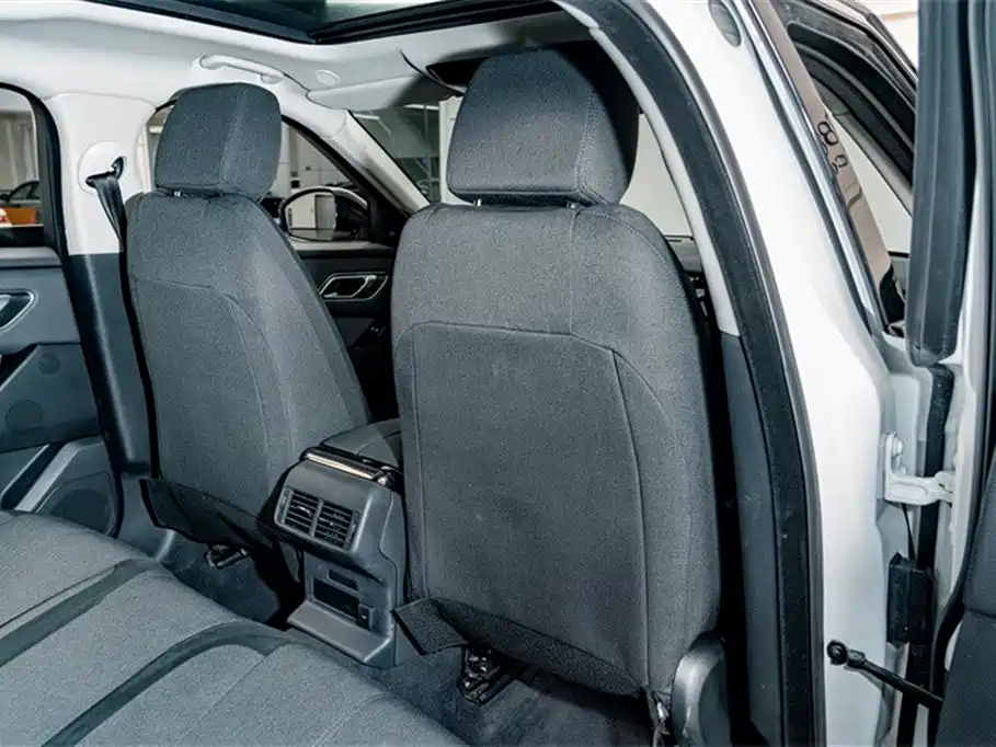 Land Rover Range Rover Velar 2024 S фото 19