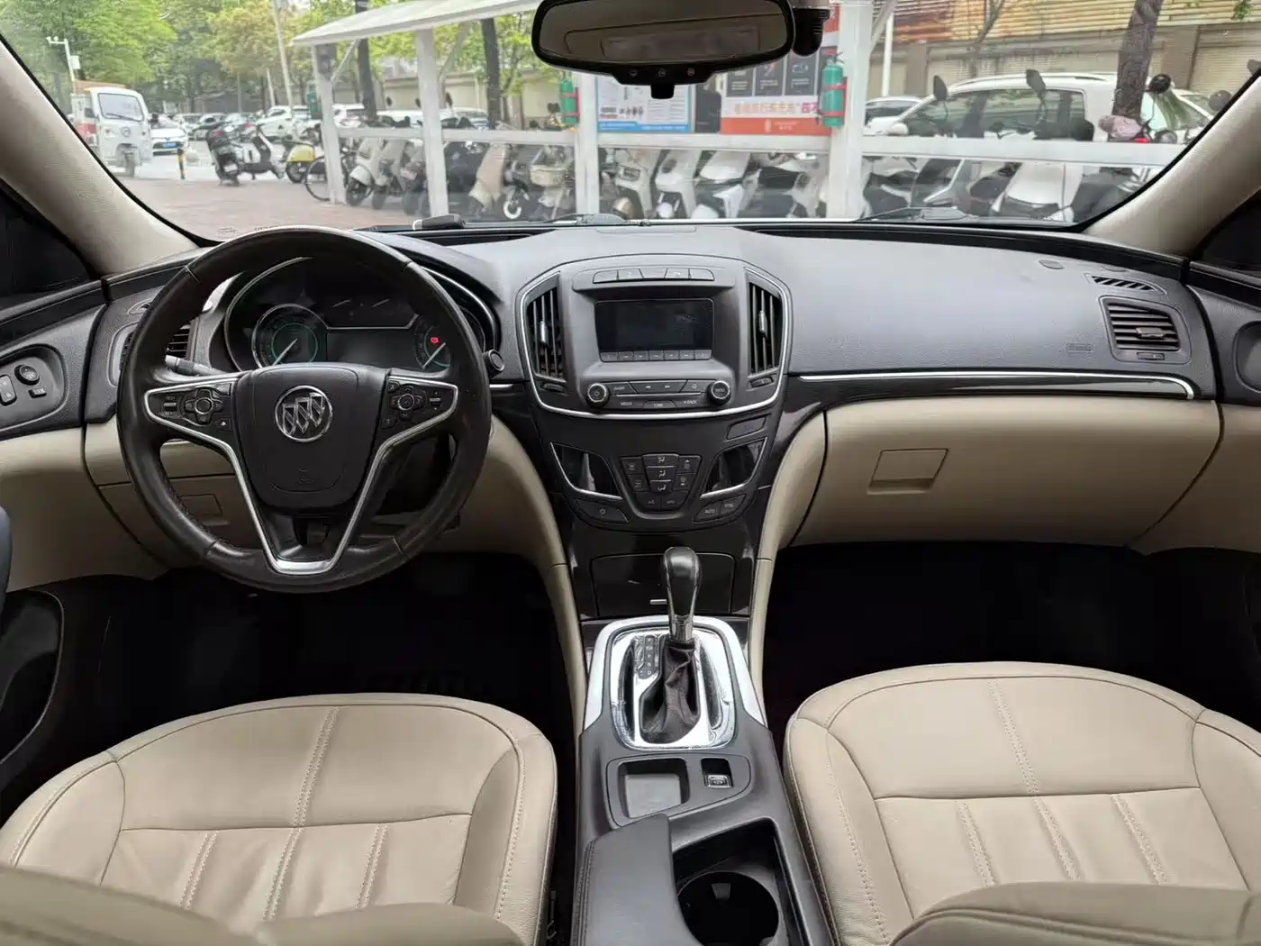 Buick Regal 2014 2.0L Elite Fashion Type фото 7