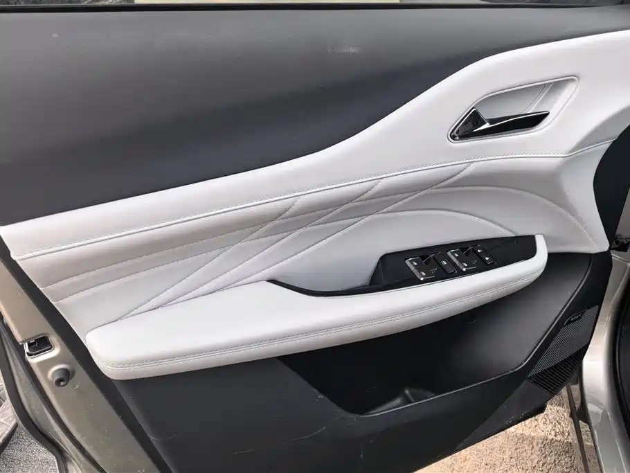 CHANGAN UNI Z NEW ENERGY