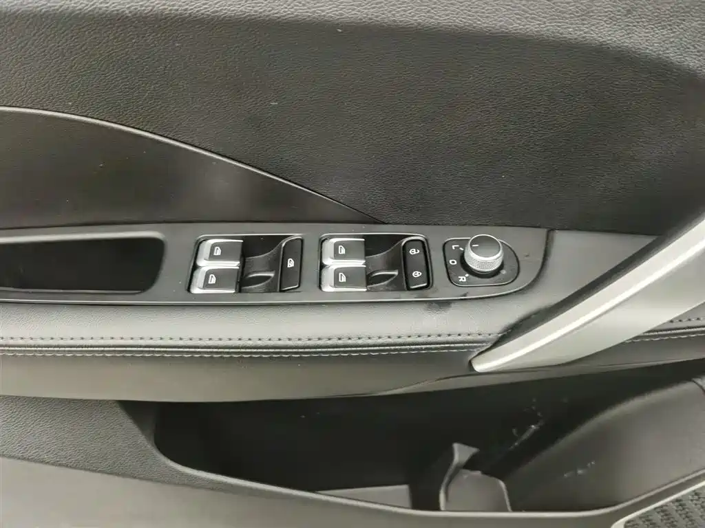 GEELY AUTOMOBILE BINYUE