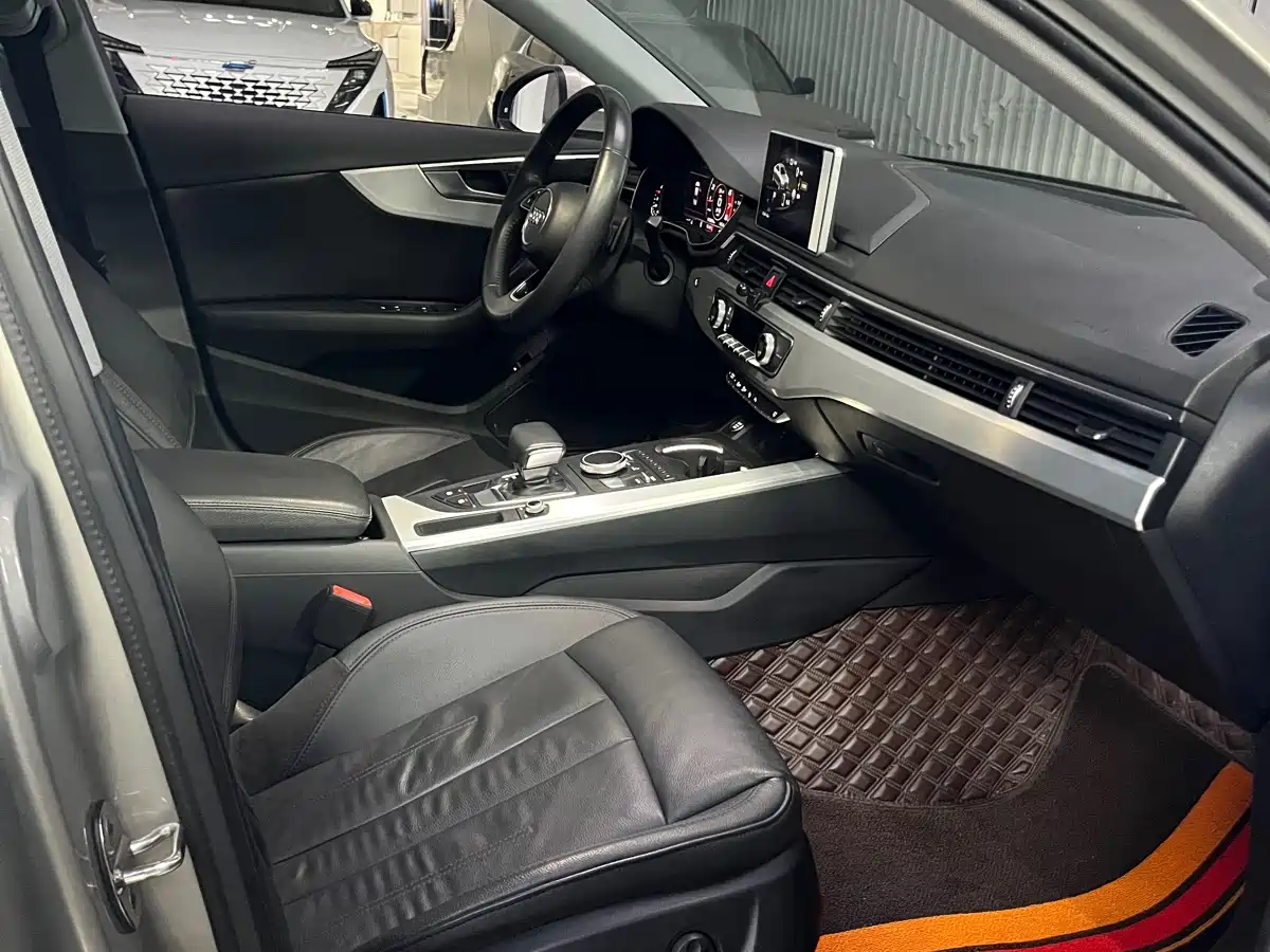 Audi A4L 2019 40 TFSI Fashion (China V) фото 18