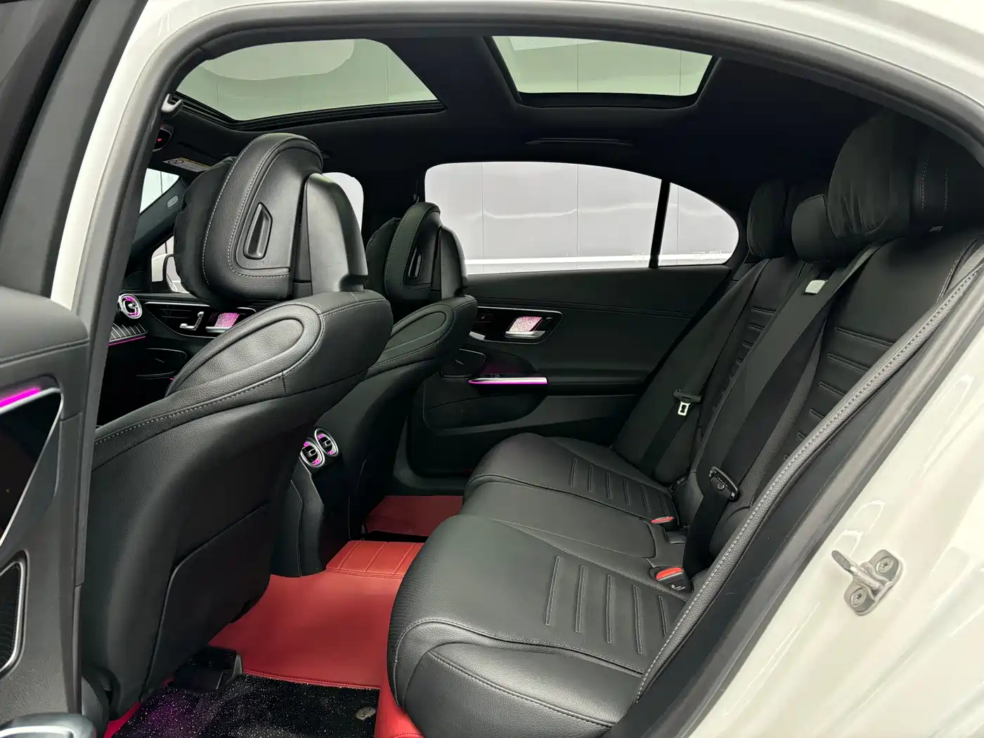 Mercedes-Benz C-Class 2025 C 260 L Sport Edition фото 12