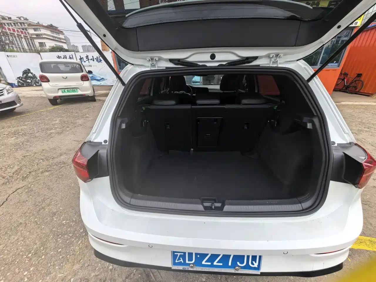 Volkswagen Golf 2021 280TSI DSG R-Line фото 17