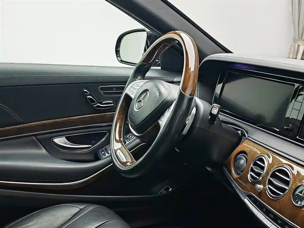 Mercedes-Benz S-Class 2015 S 400 L 4MATIC фото 22