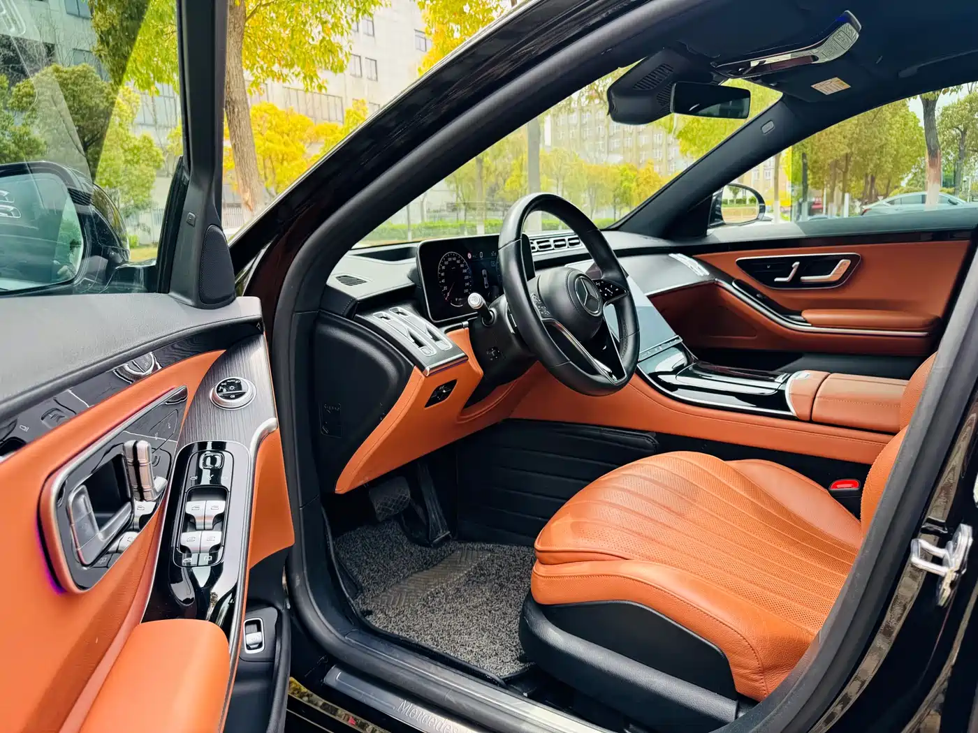 MERCEDES-BENZ S CLASS