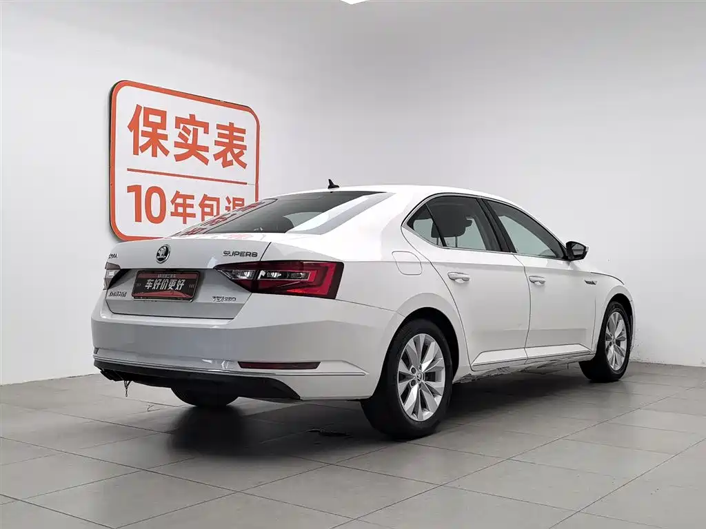 Škoda Superb 2018 TSI280 DSG Comfort (China V) фото 2