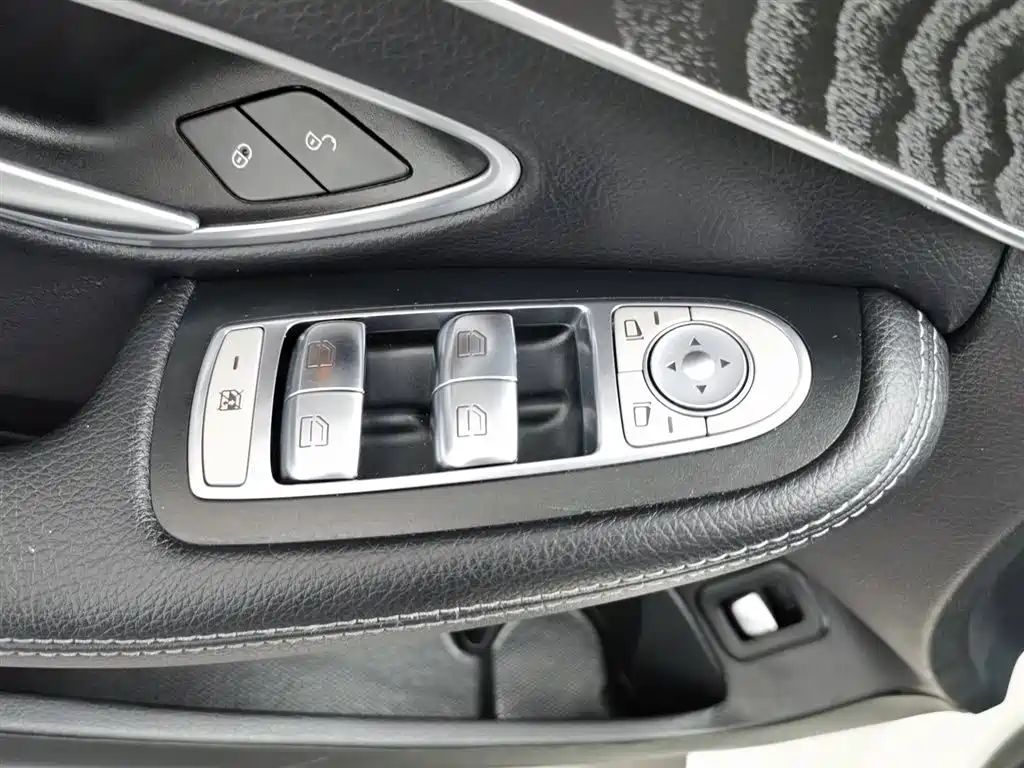 Mercedes-Benz C-Class (Import) 2015 C 200 Estate фото 9