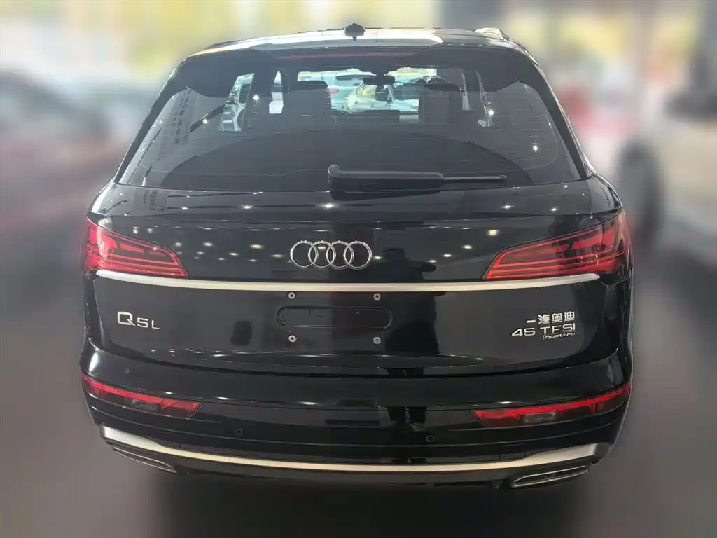 Audi Q5L 2022 Facelift 45T Luxury Dynamic фото 4