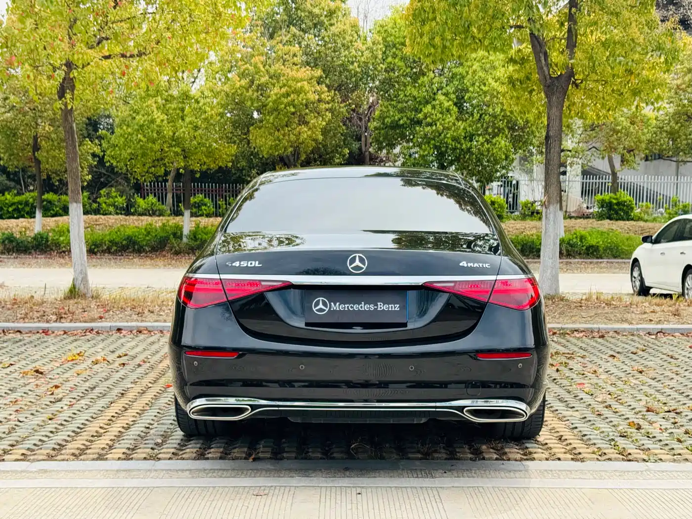 MERCEDES-BENZ S CLASS