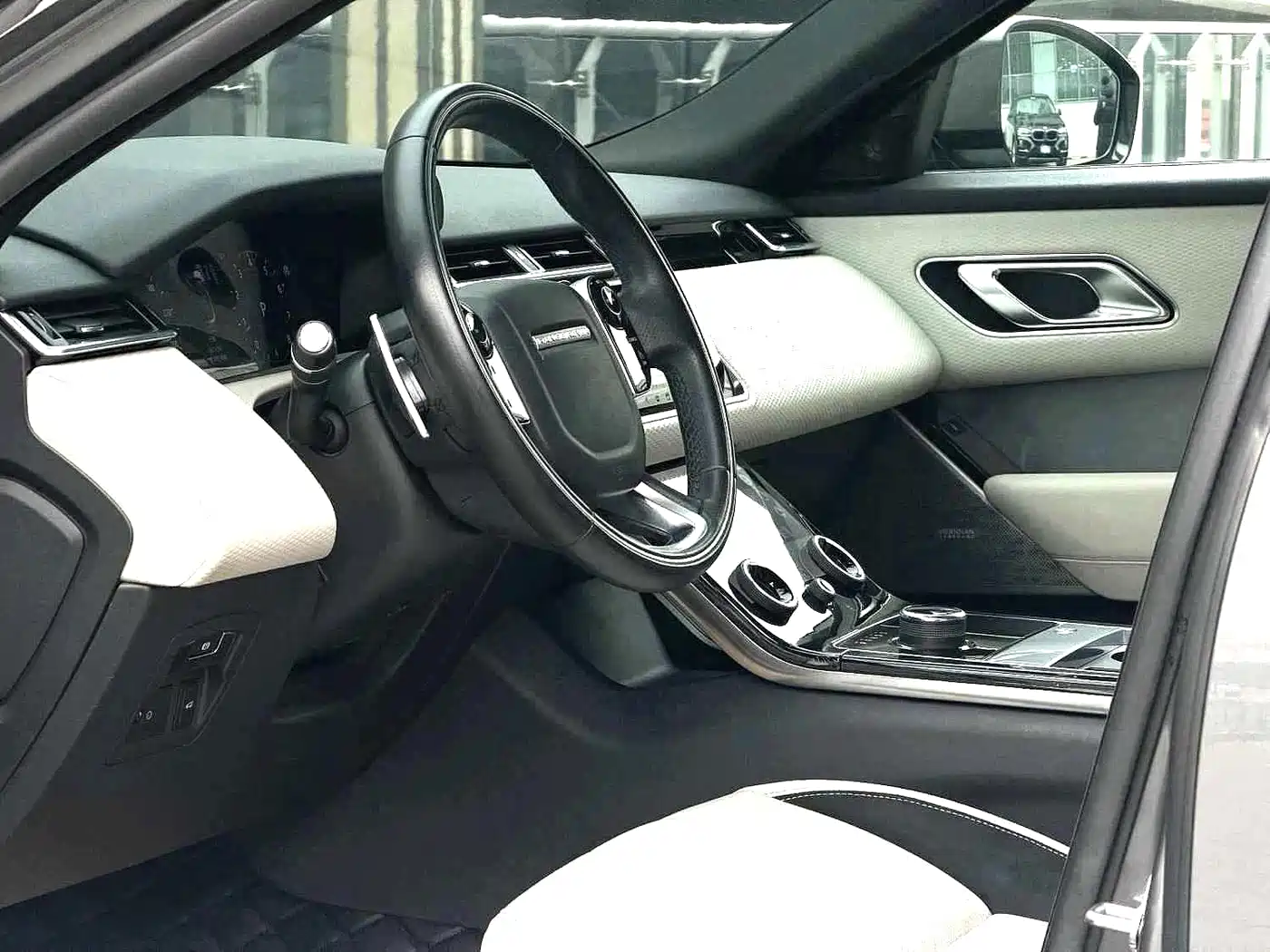 Land Rover Range Rover Velar 2018 2017 P380 R-DYNAMIC HSE