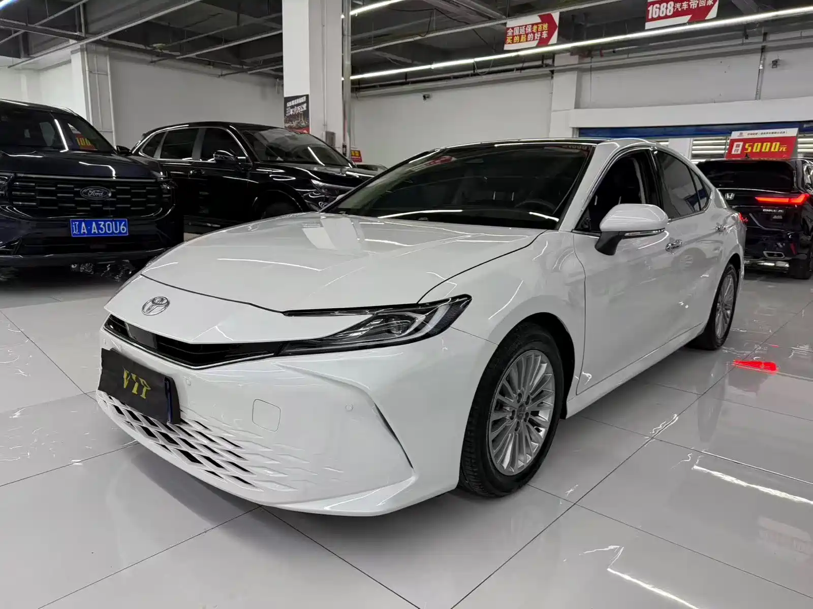 Photo 1 - Toyota Camry