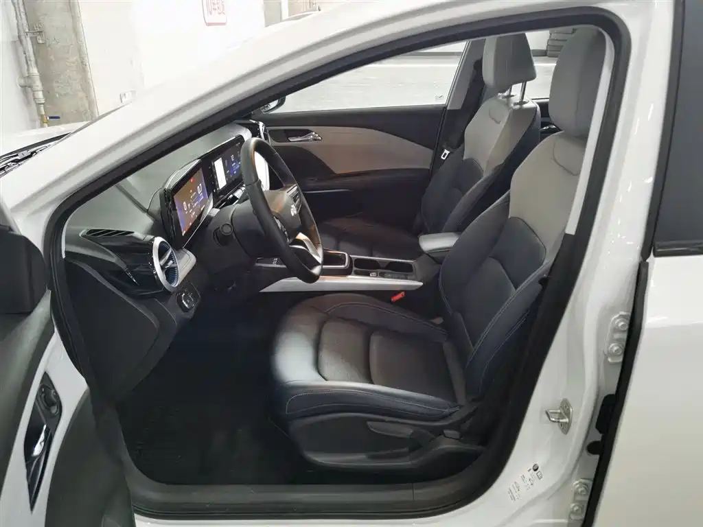 Chevrolet Monza 2024 1.5L Dual-Clutch Delight Edition фото 10