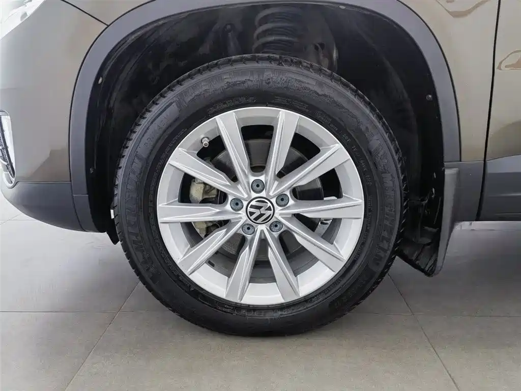Volkswagen Tiguan 2017 300TSI Automatic 2WD Silk Road Comfort Edition фото 17