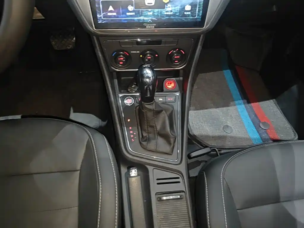 Volkswagen Lavida Tour 2018 2017 180TSI DSG Comfort Edition