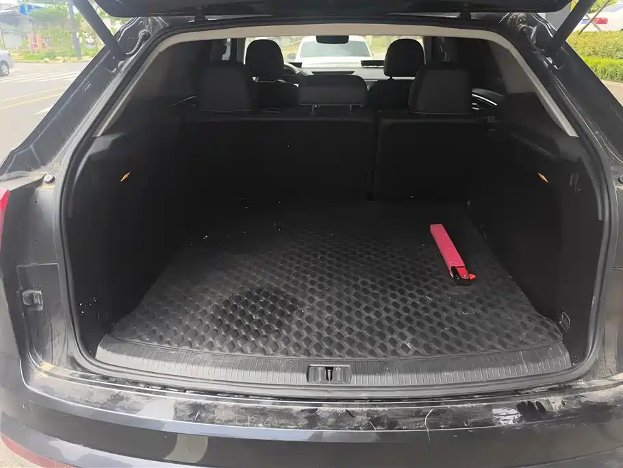 Volkswagen Teramont 2019 Model Teramont X 380TSI 4WD Prestige Luxury Edition фото 4