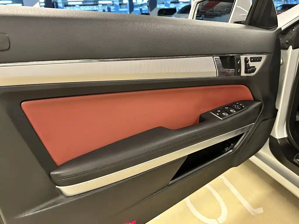 Фото 13 - Mercedes-Benz E-Class (Import)