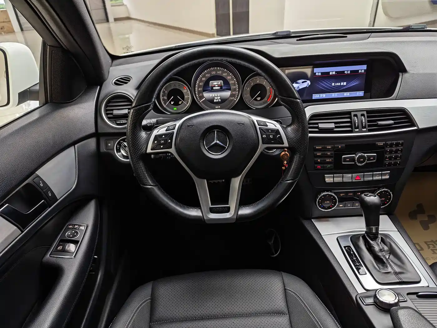 Mercedes-Benz C-Class (Import) 2013 C 180 Coupe фото 11