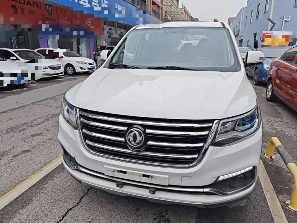 Dongfeng Fengxing Fengxing SX6 2017 2016 1.6L Manual Premium