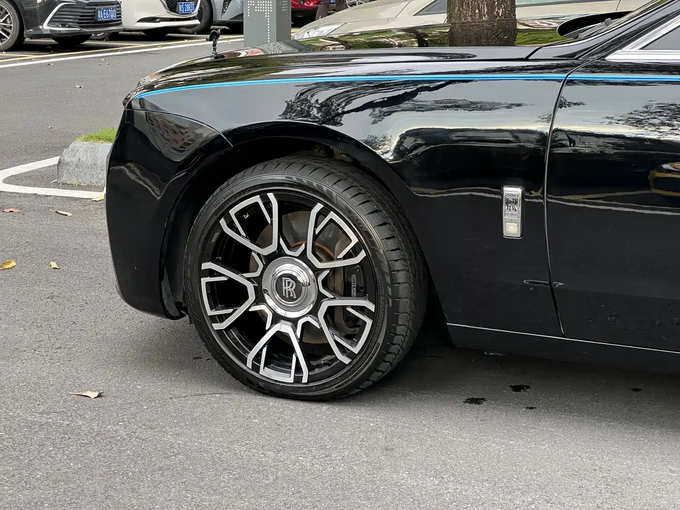 Rolls-Royce Ghost 2011 2010 Model 6.6T Standard