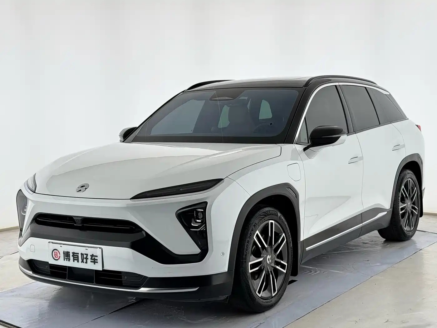 NIO ES6 2020